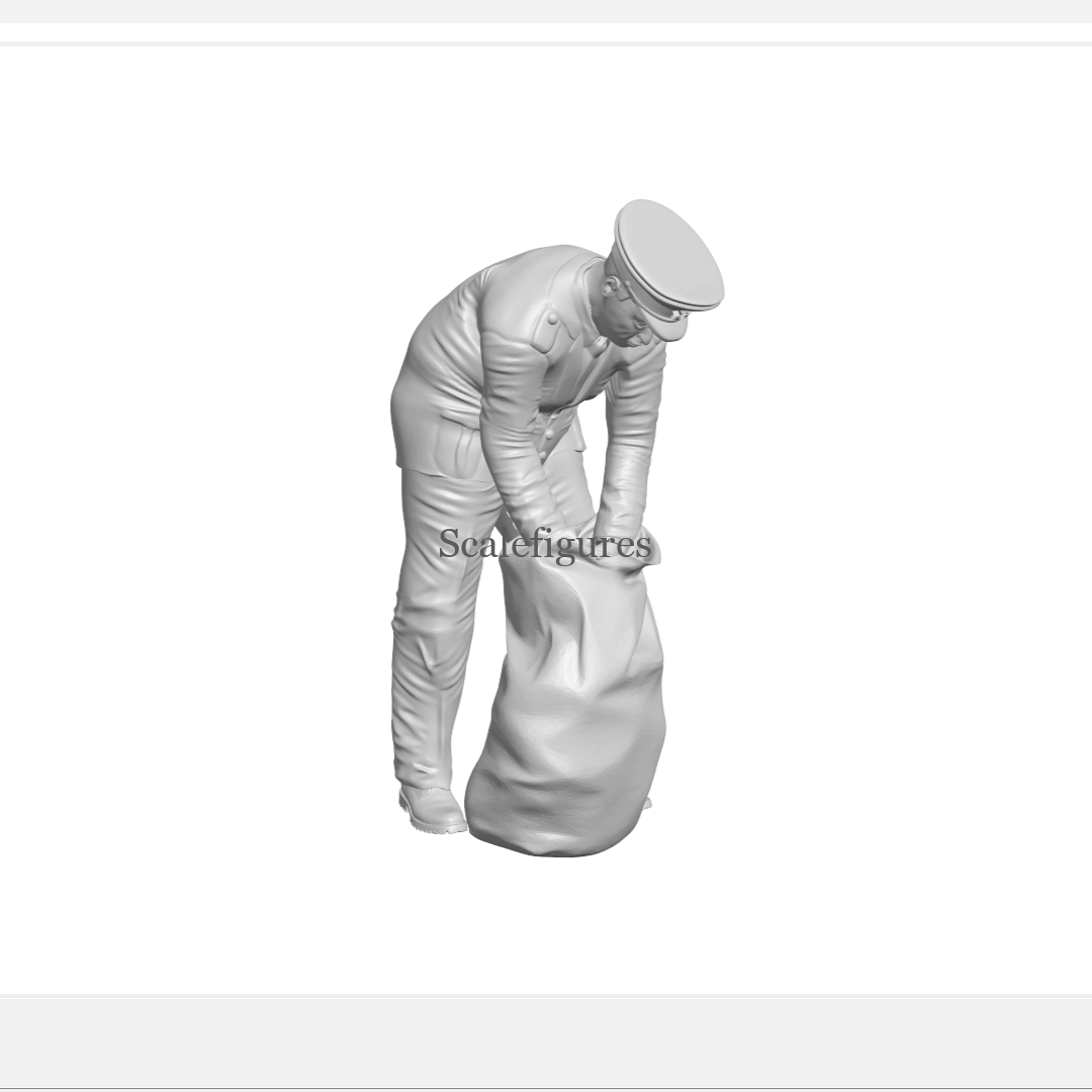 F128 – Postal worker with mail bag – Scale Figures